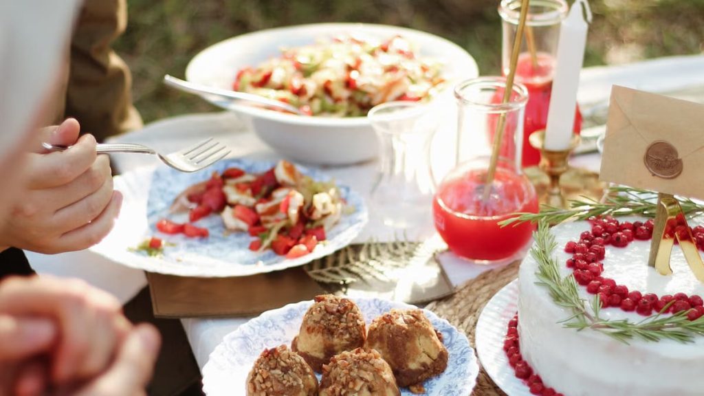 Baby shower estivale : 7 idées pour célébrer l'été